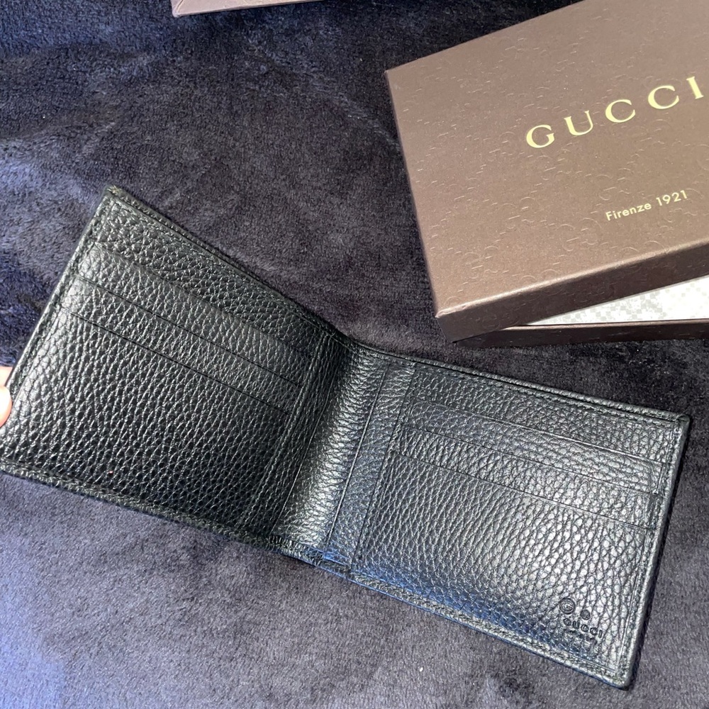 GUCCI Men’s Leather Wallet  Black